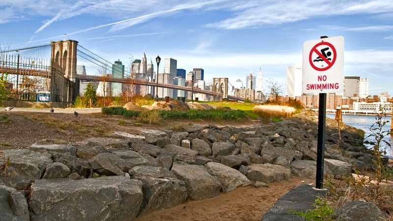 Illustration for article titled Seven semi-secret ways to escape New York ahead of a Hurricane